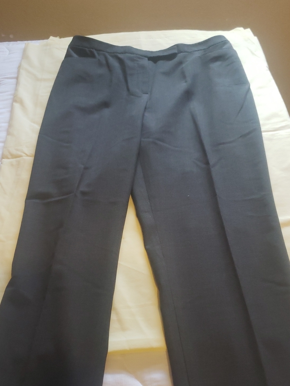 Bloomingdale's Women's Straight-Leg Pants Dark Olive Green.